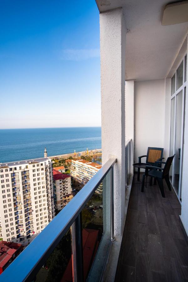 Apartamento G-Point Batumi Exterior foto